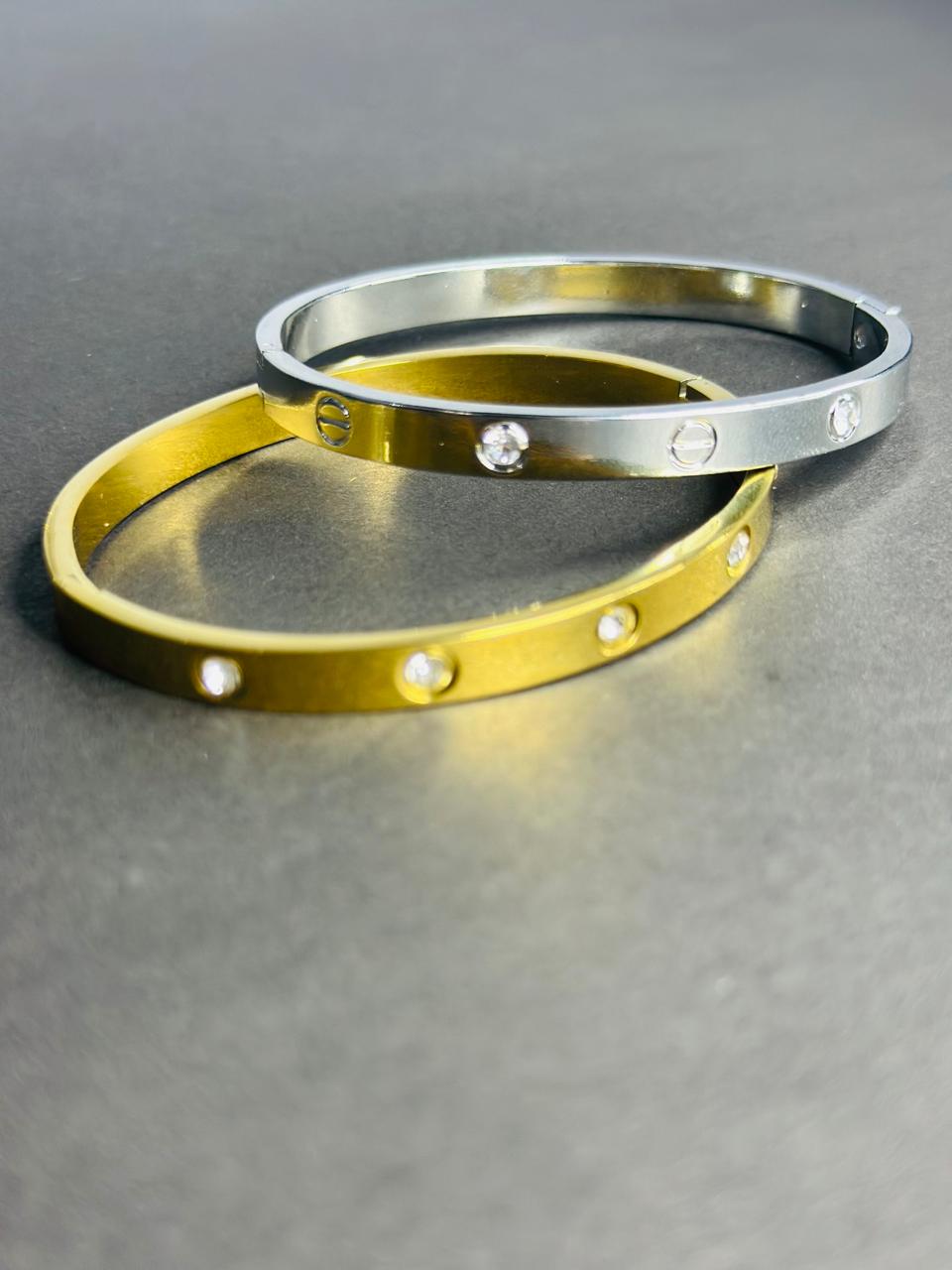 The Affinity Bangle (Silver)