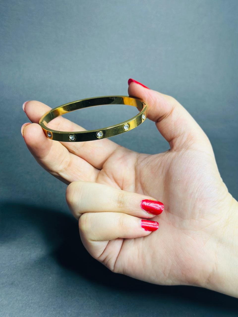 The Affinity Bangle