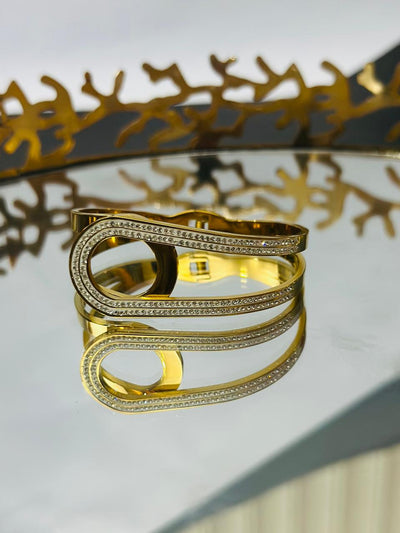 The  Eternity Bracelet