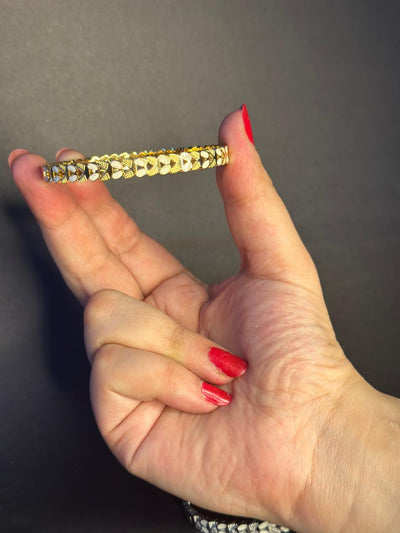 Heartstrings Bangle (Gold)