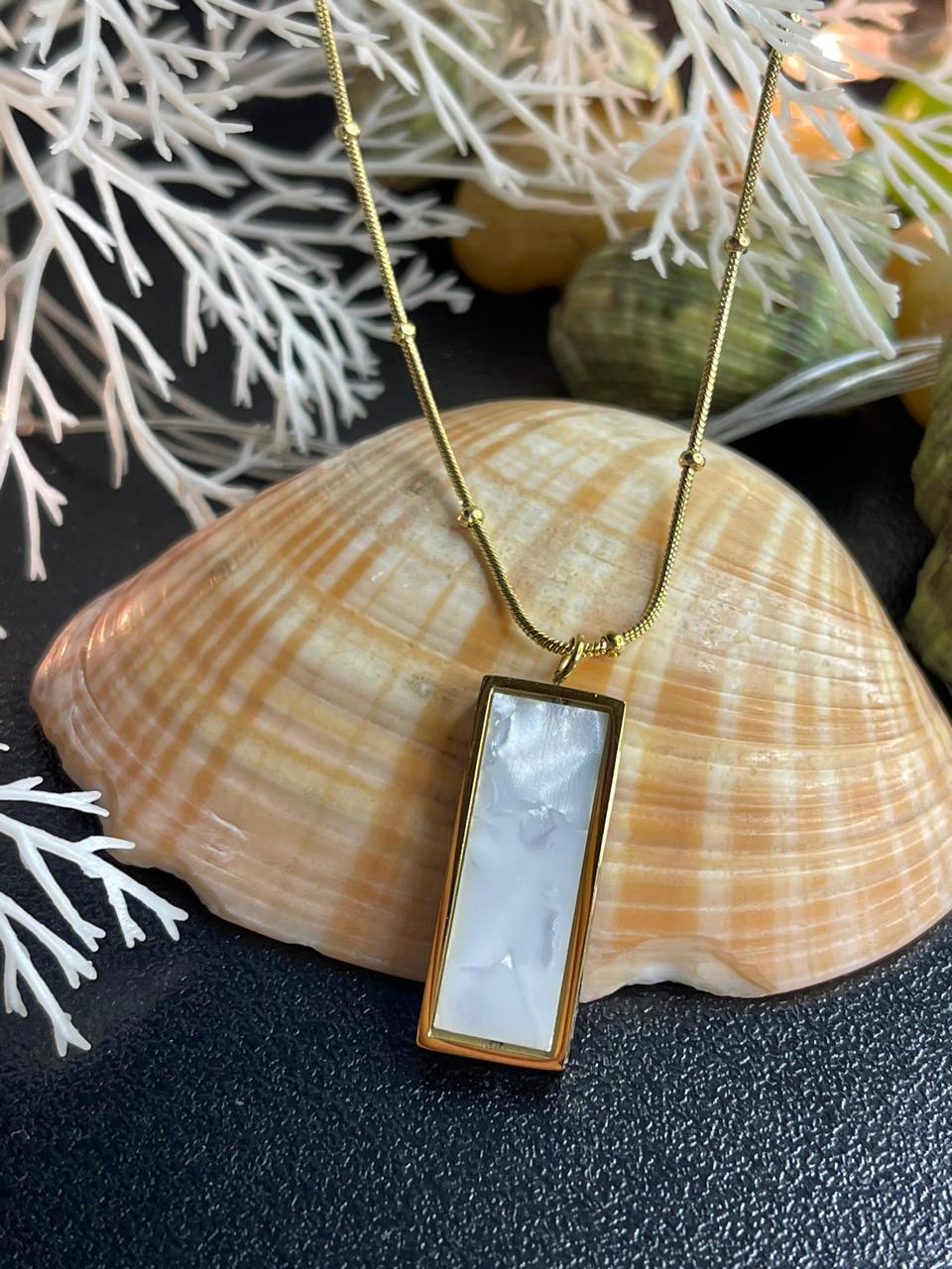 The Lumina Pendant